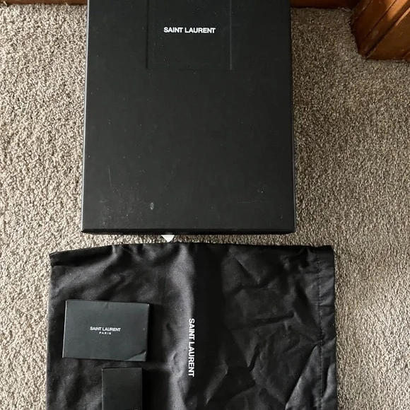 Saint Laurent velvet mules - Picture 6 of 7